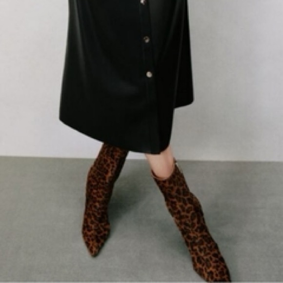 NWT Zara Wide Calf Boots Sz 9 - Picture 4 of 16